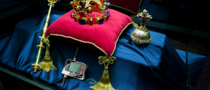 COMET data loggers exhibition in Prague: The crown is fine, but our U3631 datalogger is priceless!